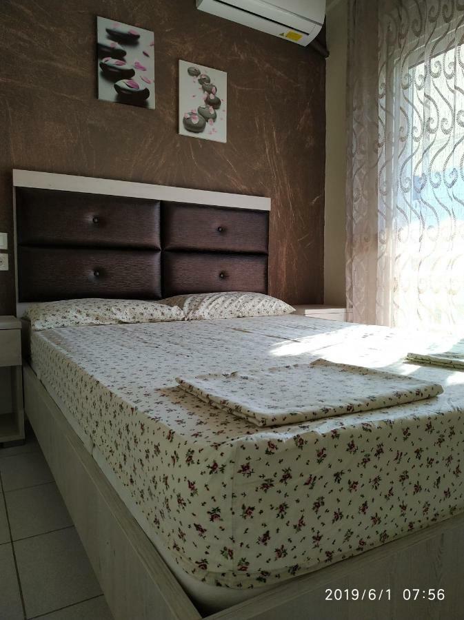 Lazaros Apartments Olympiakí Aktí Luaran gambar